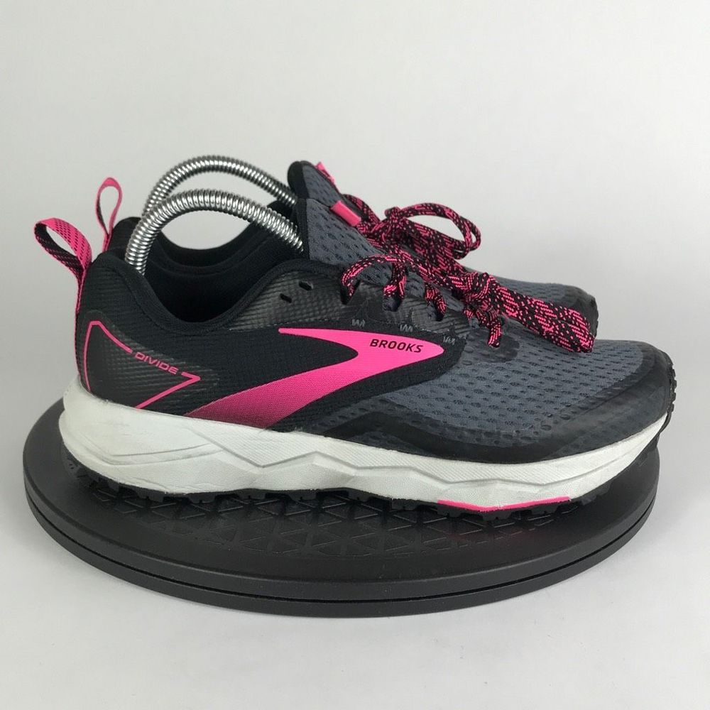 Brooks Divide 8 Black/Pink Trail Running Shoes 1203421B069 Women's Size 7.5 - Picture 4 of 13